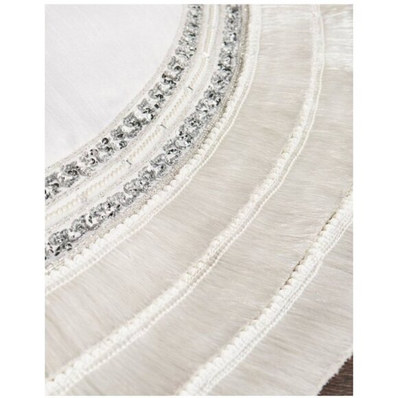 Balsam Hill Plaza Fringed Christmas Tree Skirt 60" White With Silver Accents NEW - Picture 5 of 11